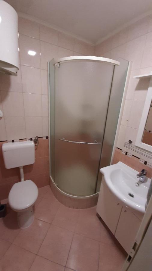 Apartments Ljube ماكارسكا المظهر الخارجي الصورة