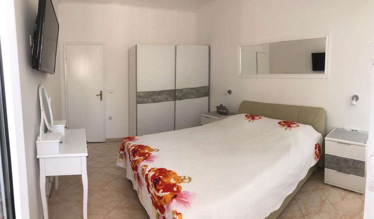 Apartments Ljube ماكارسكا المظهر الخارجي الصورة